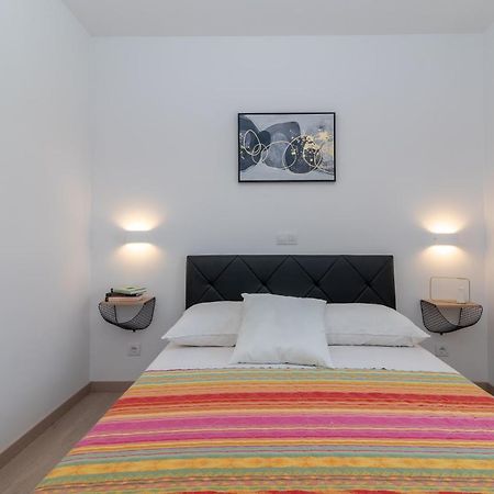 Apartman Lotos Apartment Trogir Ngoại thất bức ảnh