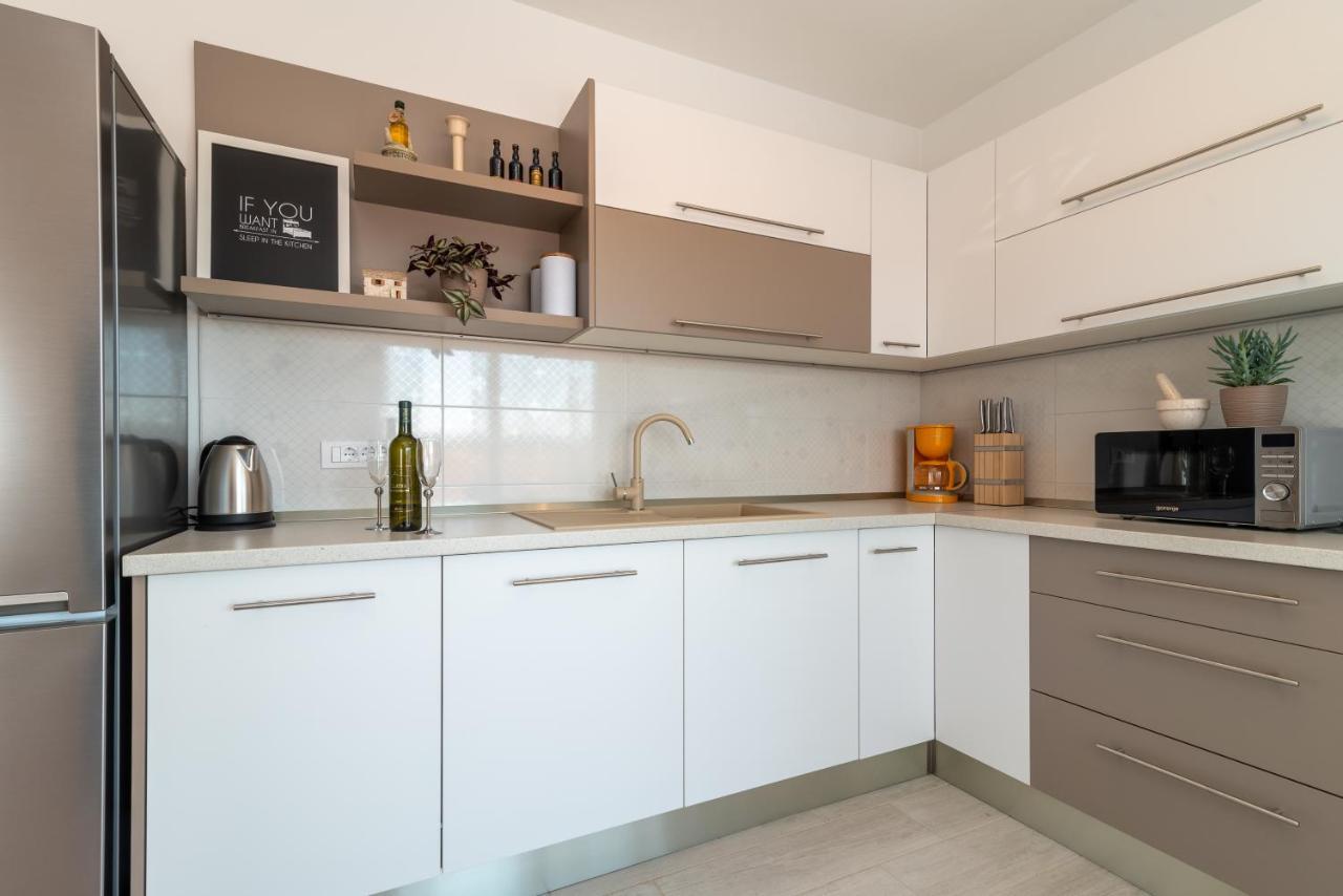 Apartman Lotos Apartment Trogir Ngoại thất bức ảnh