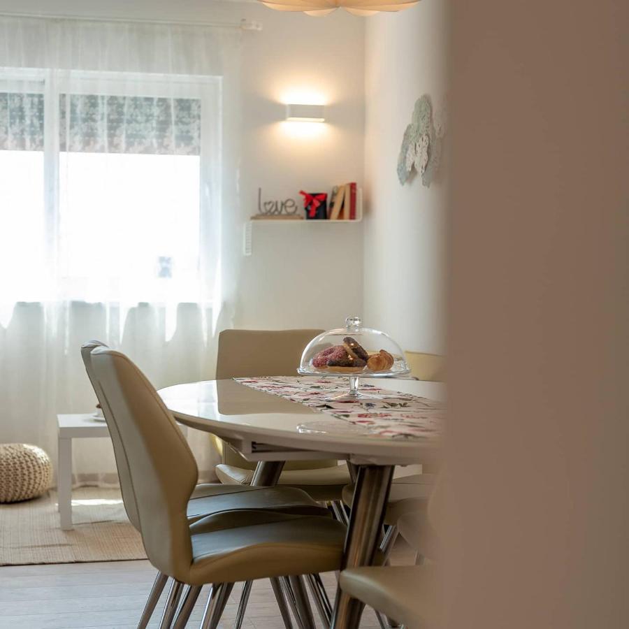Apartman Lotos Apartment Trogir Ngoại thất bức ảnh