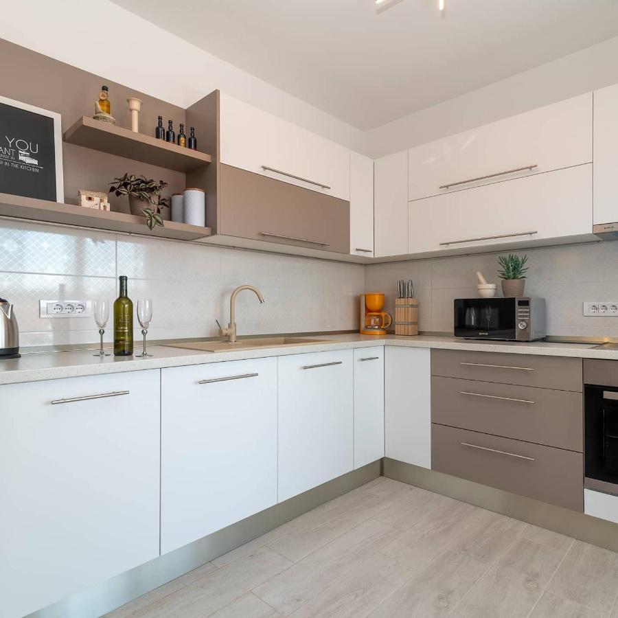 Apartman Lotos Apartment Trogir Ngoại thất bức ảnh
