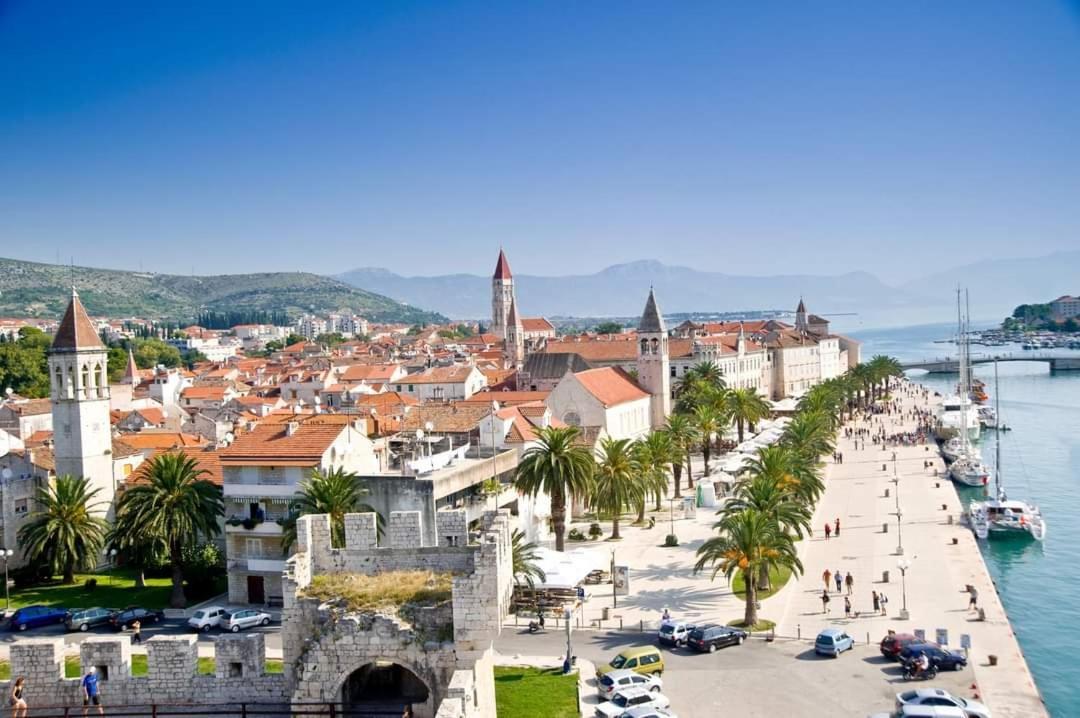 Apartman Lotos Apartment Trogir Ngoại thất bức ảnh